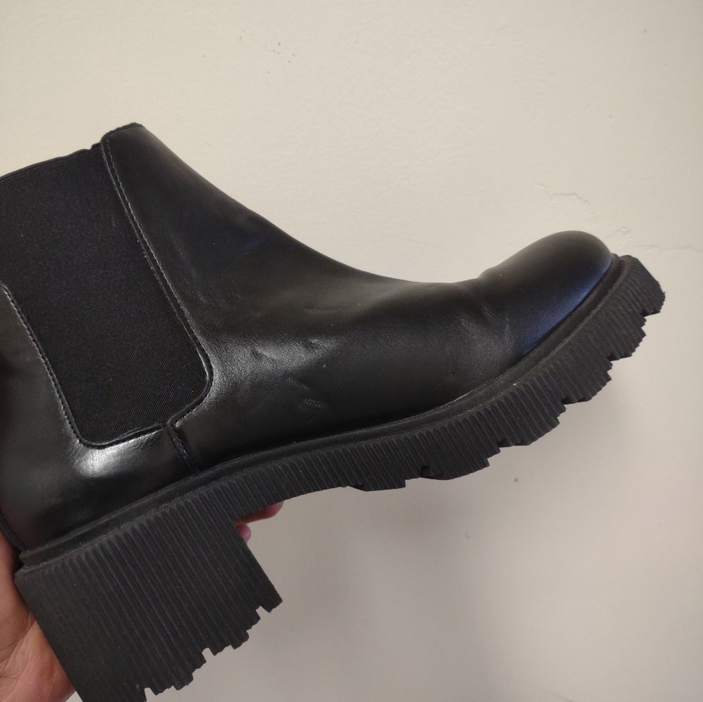 Zara Women's Black Leather Chunky Lugsole Ankle Booties Boots Size 40 - Picture 10 of 12